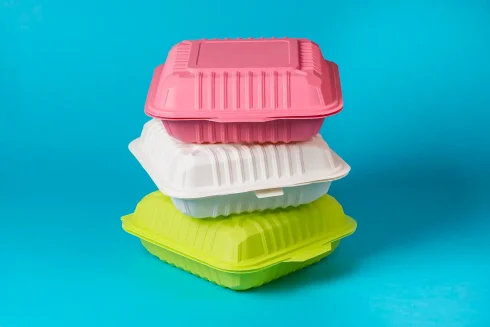 شناسایی ۹۹۳۶ ماده شیمیایی در بسته بندی مواد غذایی پلاستیکی